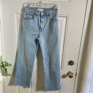 A & F 90’s relaxed high rise straight leg jeans 26/2